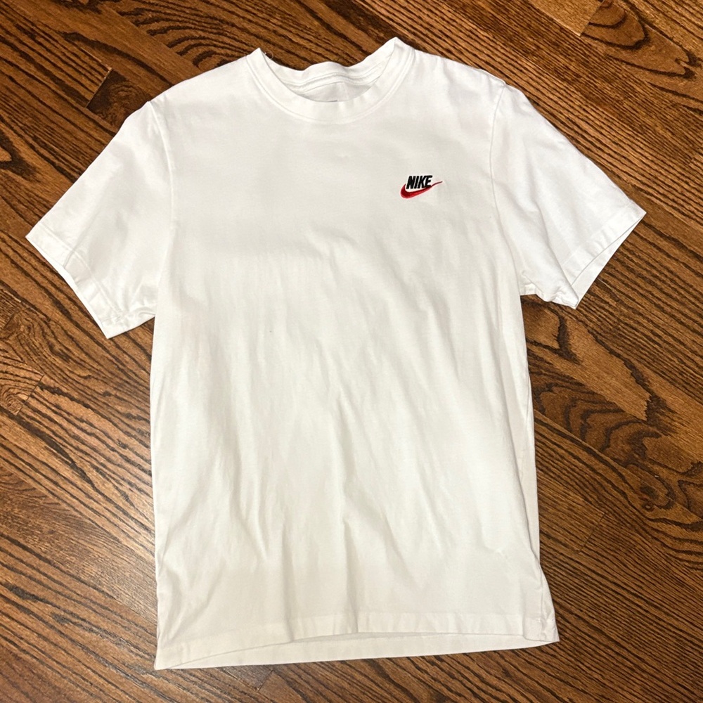 Nike Men's White Tee with Red Logo